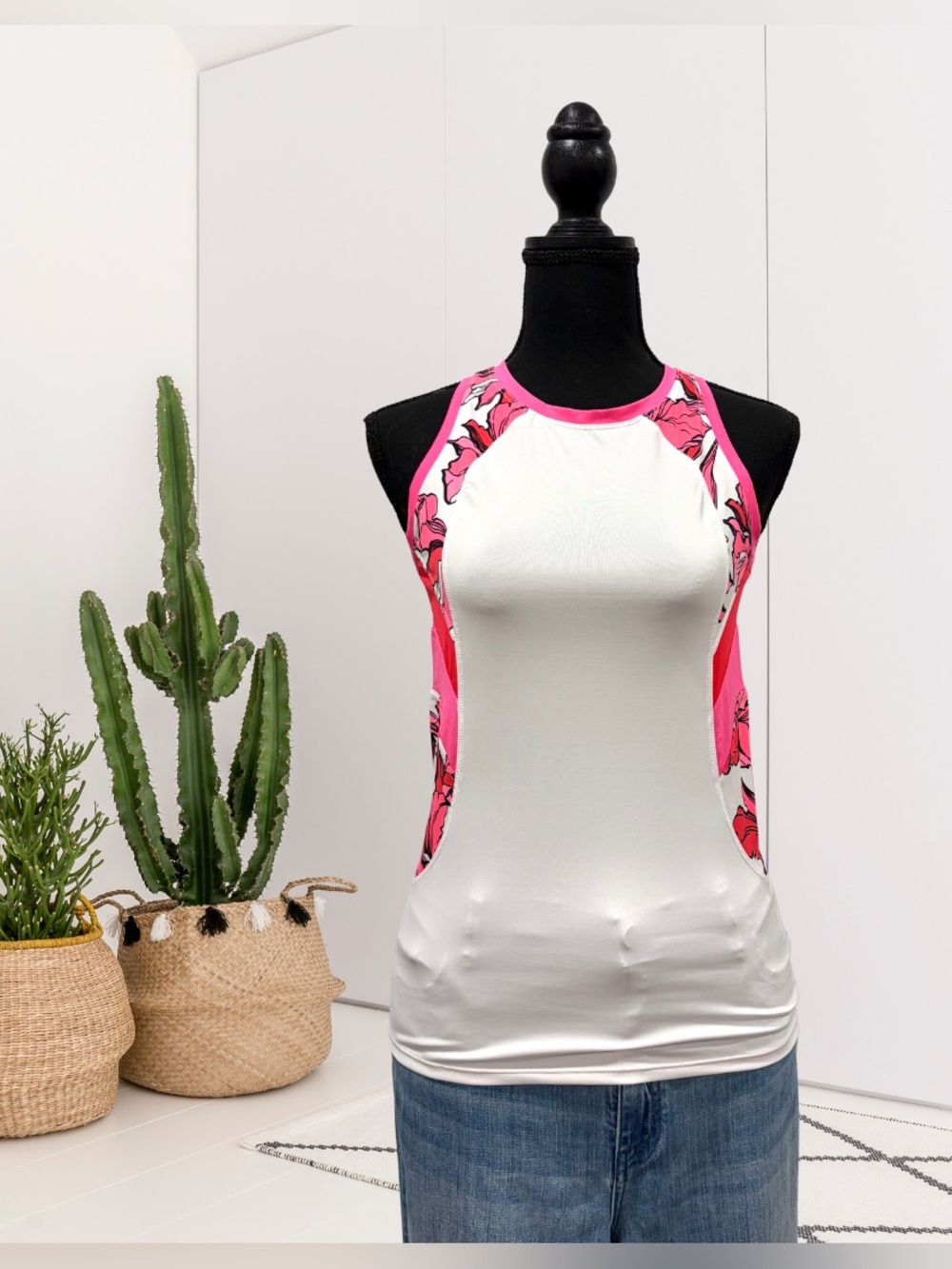 Tail Active Sleeveless Floral Colorblock Tank Top
